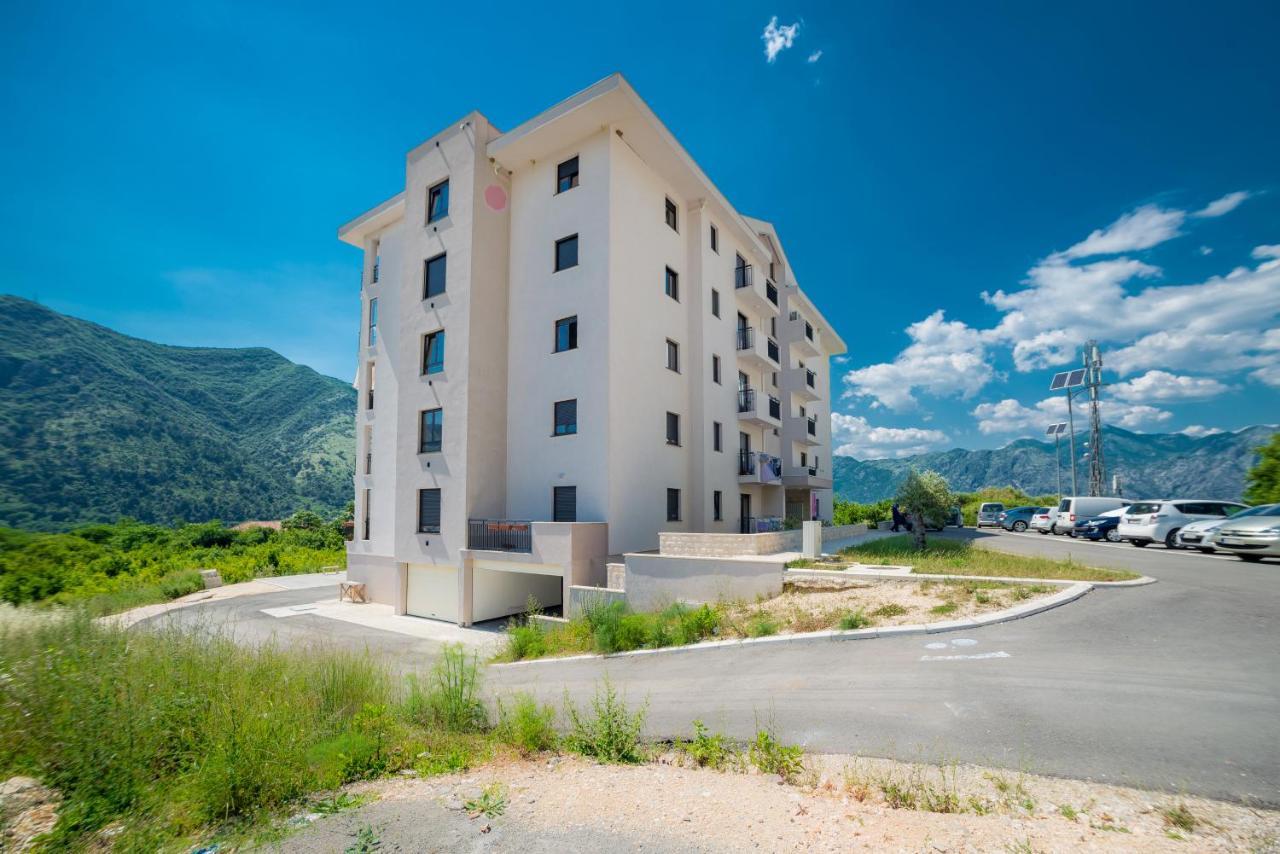 Montefiori Lux View Apartment Kotor Eksteriør bilde